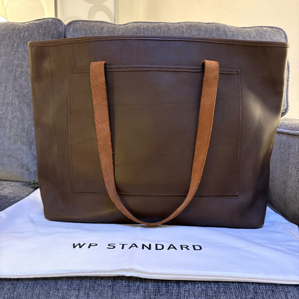 WP Standard Oversized Zipper Tote - Chocolate Leather
